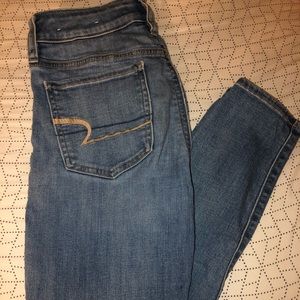 ♡ American Eagle outfitters Jeans ♡